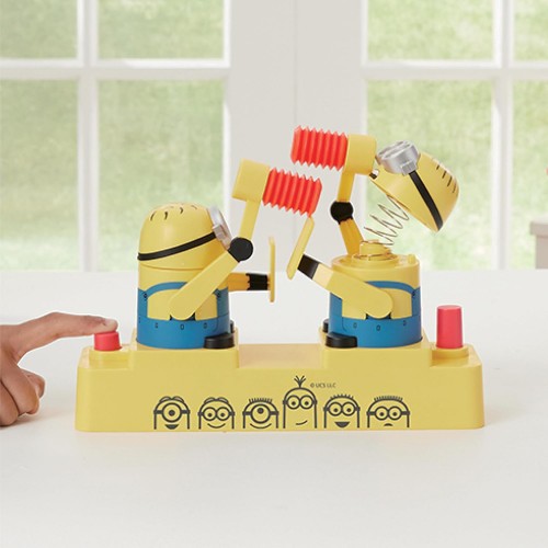 Epoch Minions Hammer Pop (7517) Epoch Minions Hammer Pop (7517)