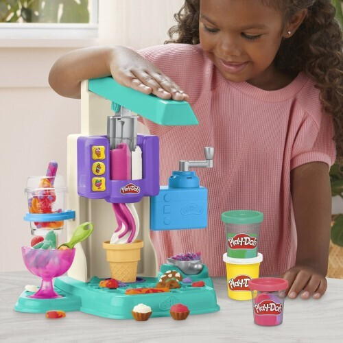 Play Doh Rainbow Swirl Ice Cream Playset (G0028)