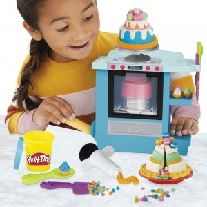 Play Doh Kitchen Creations Rising Cake Over Playset (F1321)