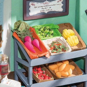 Carl's Fruit Shop (DG142)