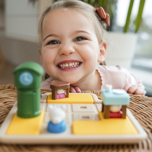 SmartGames Ο Λύκος και τα 7 Κατσικάκια (SG027) SmartGames Ο Λύκος και τα 7 Κατσικάκια (SG027)