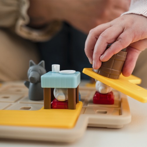 SmartGames Ο Λύκος και τα 7 Κατσικάκια (SG027) SmartGames Ο Λύκος και τα 7 Κατσικάκια (SG027)