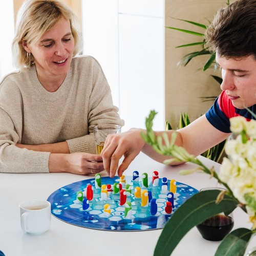 Smart Games Αγκαλιασμένοι Πιγκουίνοι (SGM506) Smart Games Αγκαλιασμένοι Πιγκουίνοι (SGM506)