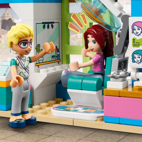 Lego Friends Hair Salon (41743)