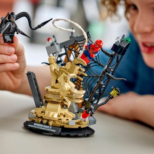 Lego Marvel Super Heroes Epic Battle Spider-Man Vs Sandman (76334)