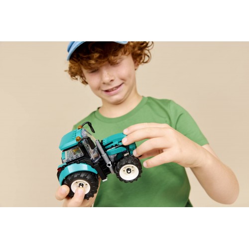 Lego City Tractor (60498)