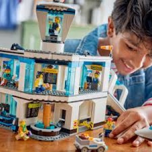 Lego City Airport With Plane (60502)