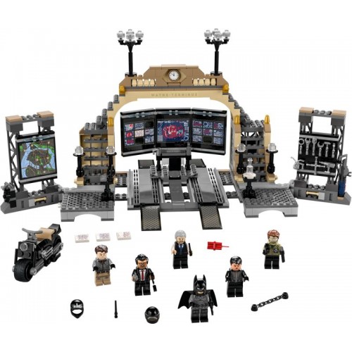 Lego Super Heroes Batcave: The Riddler Face-off (76183) Lego Super Heroes Batcave: The Riddler Face-off (76183)