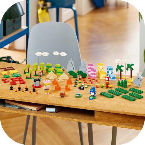Lego Super Mario Creativity Toolbox Maker Set (71418)