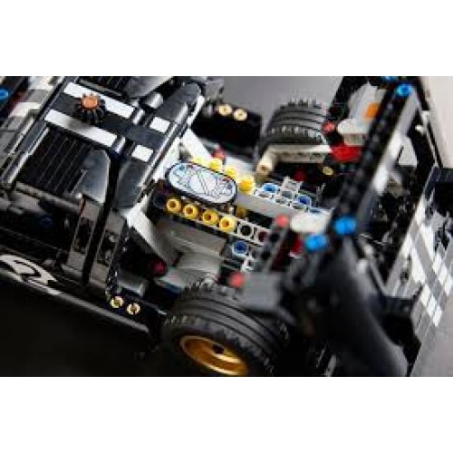 Lego Technic 1966 Ford GT40 MKII Race Car (42223)