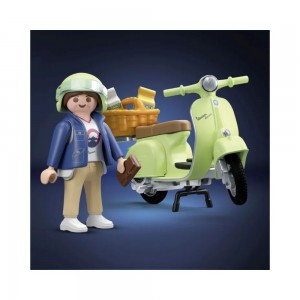 Playmobil Vespa - Κοπέλα με Vespa (71621)