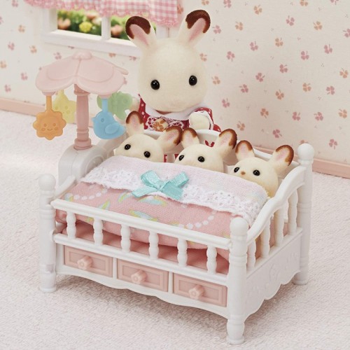 Sylvanian Families Crib with Mobile (5534)