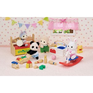 Sylvanian Families Baby's Toy Box Snow Rabbit & Panda Babies (5709)