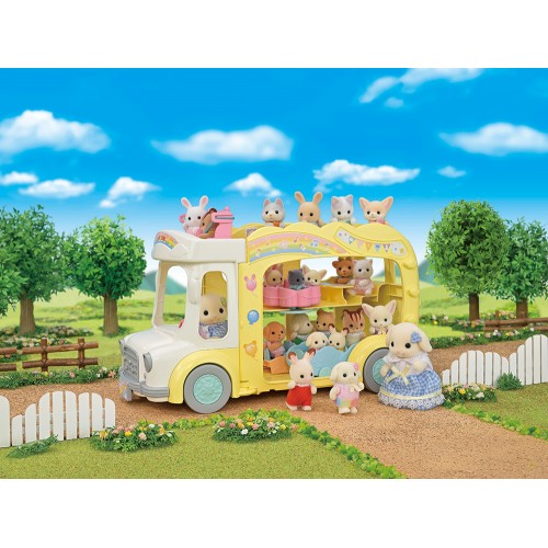 Sylvanian Families Nursery Rainbow Fun Nursery Bus (5744)
