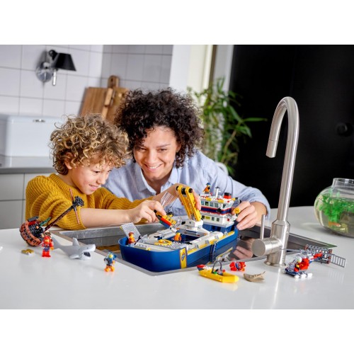 Lego City Ocean Exploration Ship (60266)