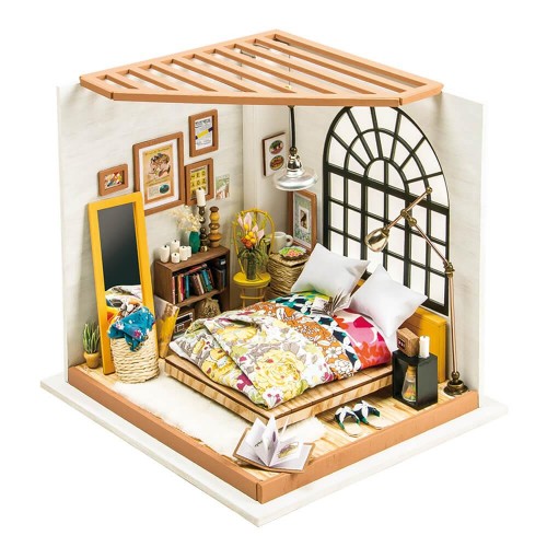 Alice's Dreamy Bedroom (DG107)