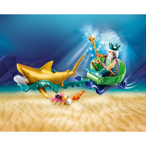 Βασιλιάς της θάλασσας με άμαξα καρχαρία (70097)
